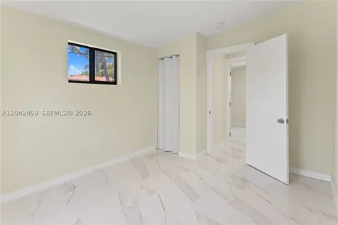 21330 NE 26 Avenue Aventura FL 33180