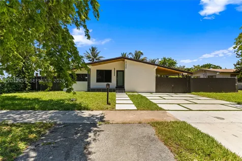 21330 NE 26 Avenue Aventura FL 33180