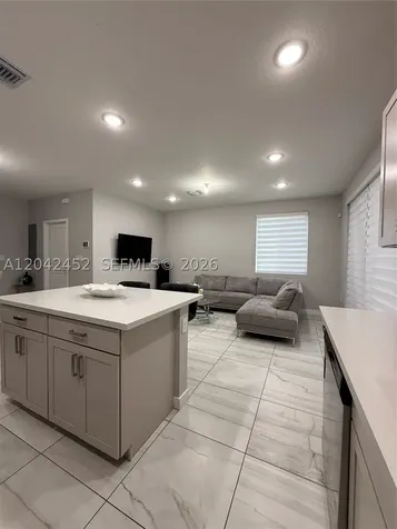 1034 SE 23rd Terrace Homestead FL 33035