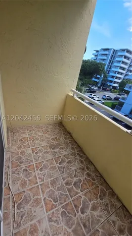 5839 SW 74th Terrace South Miami FL 33143