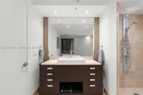 18201 Collins Avenue Sunny Isles Beach FL 33160