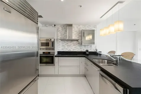18201 Collins Avenue Sunny Isles Beach FL 33160