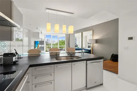 18201 Collins Avenue Sunny Isles Beach FL 33160