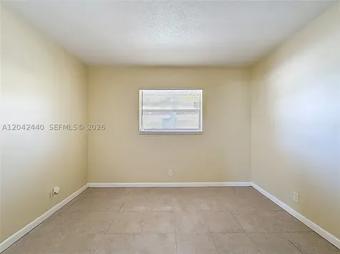148 NW 40th Court Oakland Park FL 33309