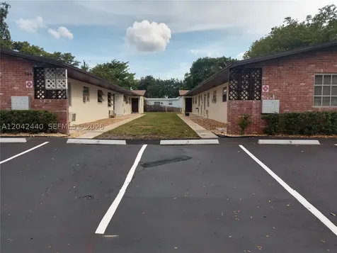 148 NW 40th Court Oakland Park FL 33309
