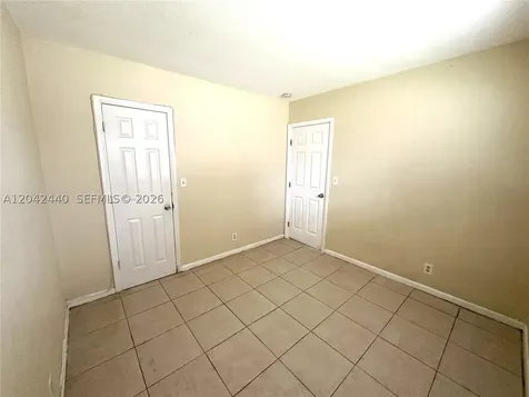 148 NW 40th Court Oakland Park FL 33309
