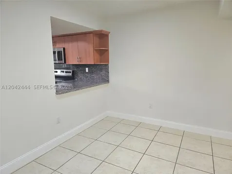 11071 NW 7th Street Miami FL 33172