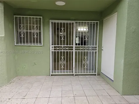 11071 NW 7th Street Miami FL 33172