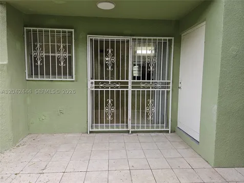 11071 NW 7th Street Miami FL 33172
