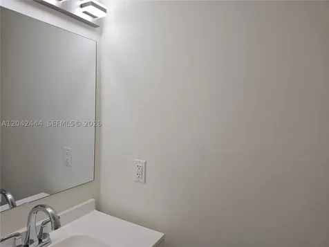 11071 NW 7th Street Miami FL 33172