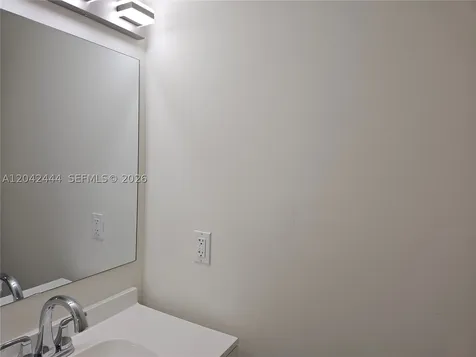 11071 NW 7th Street Miami FL 33172
