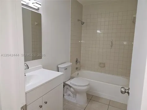 11071 NW 7th Street Miami FL 33172