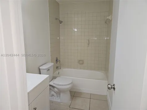 11071 NW 7th Street Miami FL 33172