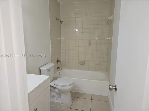11071 NW 7th Street Miami FL 33172