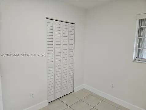 11071 NW 7th Street Miami FL 33172