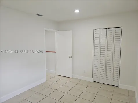 11071 NW 7th Street Miami FL 33172