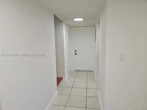 11071 NW 7th Street Miami FL 33172