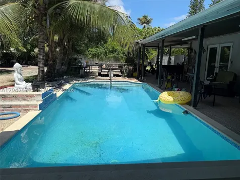 15201 SW 272nd Street Homestead FL 33032