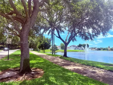 2123 SW 101st Lane Miramar FL 33025