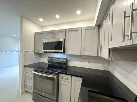 17620 Atlantic Boulevard Sunny Isles Beach FL 33160