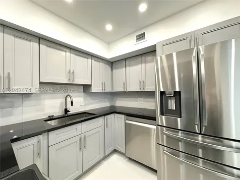17620 Atlantic Boulevard Sunny Isles Beach FL 33160