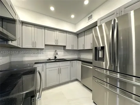17620 Atlantic Boulevard Sunny Isles Beach FL 33160