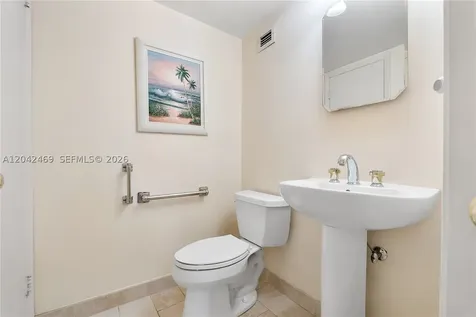 5 Island Avenue Miami Beach FL 33139