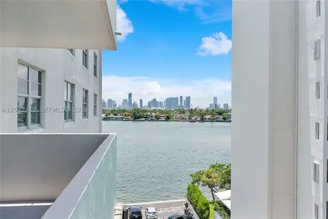 5 Island Avenue Miami Beach FL 33139