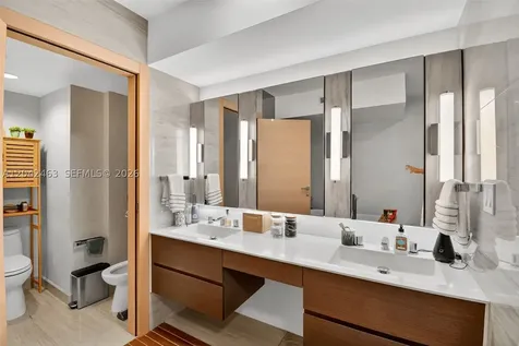 18671 Collins Avenue Sunny Isles Beach FL 33160