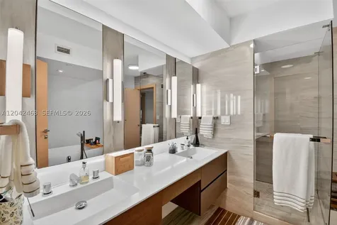 18671 Collins Avenue Sunny Isles Beach FL 33160