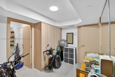 18671 Collins Avenue Sunny Isles Beach FL 33160
