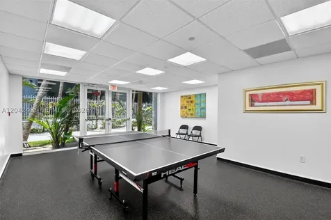 18671 Collins Avenue Sunny Isles Beach FL 33160