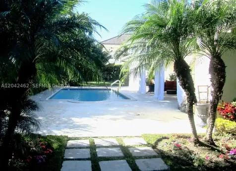 7240 SW 119th Street Pinecrest FL 33156