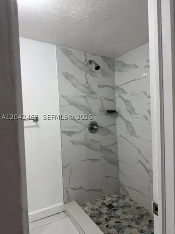 397 W 57th Street Hialeah FL 33012