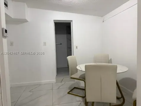 397 W 57th Street Hialeah FL 33012