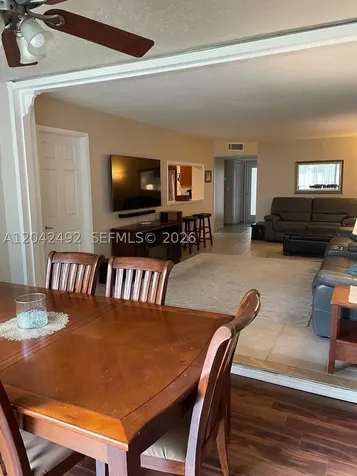 9520 Seagrape Drive Davie FL 33324