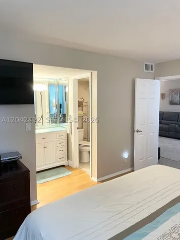 9520 Seagrape Drive Davie FL 33324