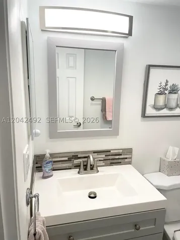 9520 Seagrape Drive Davie FL 33324