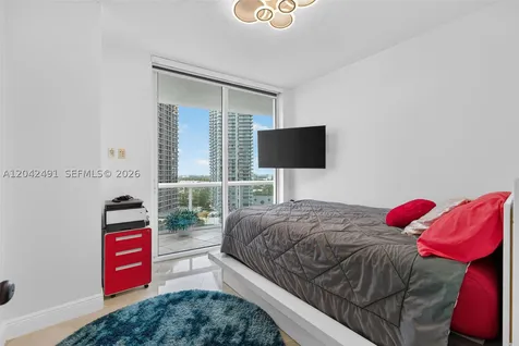 480 NE 30th Street Miami FL 33137