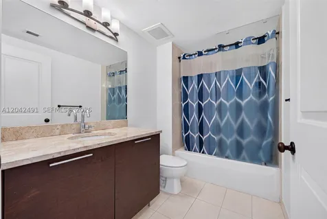 480 NE 30th Street Miami FL 33137