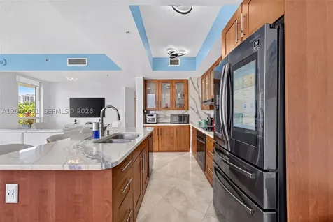 480 NE 30th Street Miami FL 33137