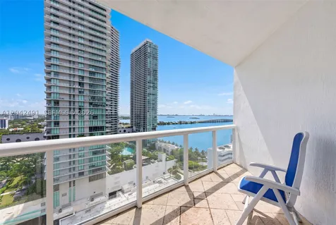 480 NE 30th Street Miami FL 33137