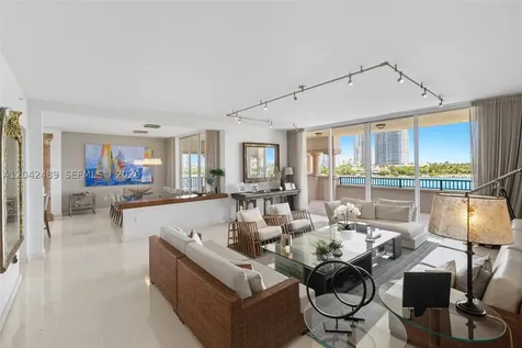 7141 Fisher Island Drive Miami Beach FL 33109