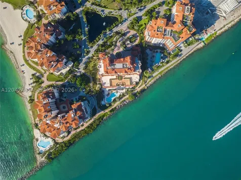 7141 Fisher Island Drive Miami Beach FL 33109