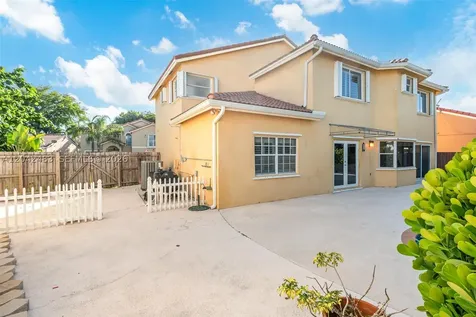 4671 SW 154th Place Miami FL 33185