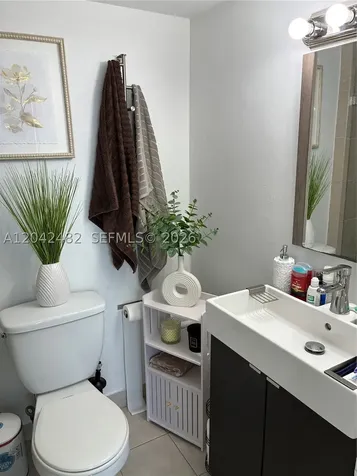 2000 NE 135th Street North Miami FL 33181