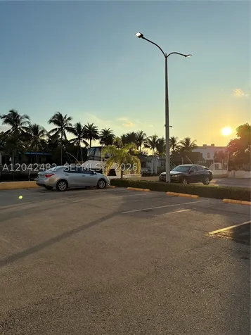 2000 NE 135th Street North Miami FL 33181