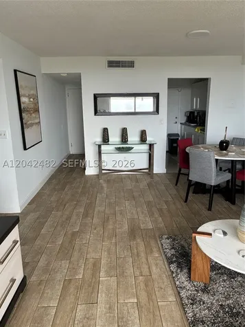 2000 NE 135th Street North Miami FL 33181