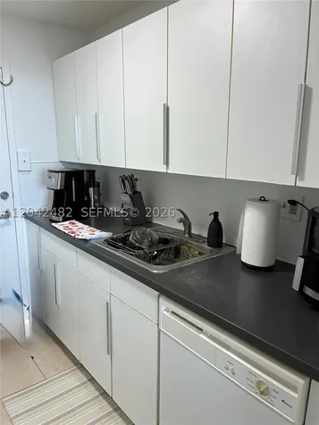 2000 NE 135th Street North Miami FL 33181