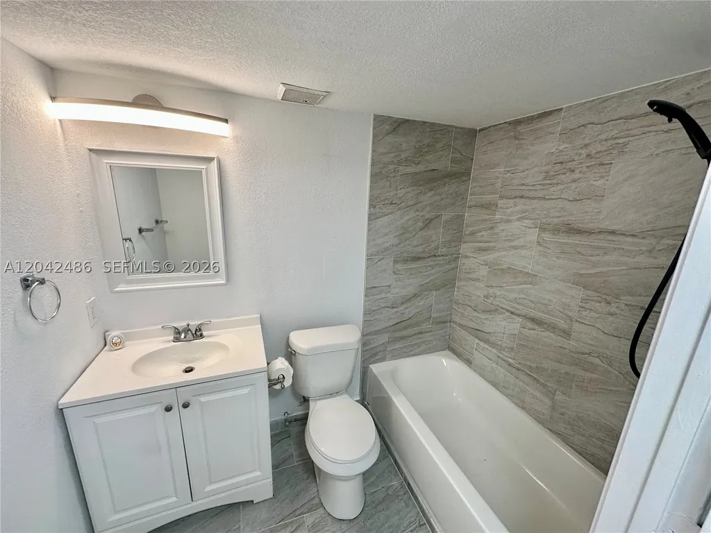 3630 N 56th Avenue Hollywood FL 33021